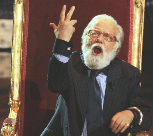 Da Funari e Buscaroli, al pianto di Fedez. Viaggio nella morte della ...