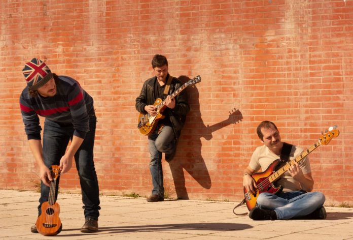 I Tre Terzi, dalla Trinacria la ribellione pop al conformismo