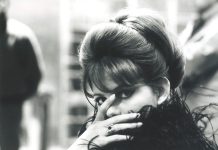 Con Tazio Secchiaroli tra Via Veneto, Cinecittà e la Loren Tazio 100: a Milano il paparazzo che fotografò la dolce vita